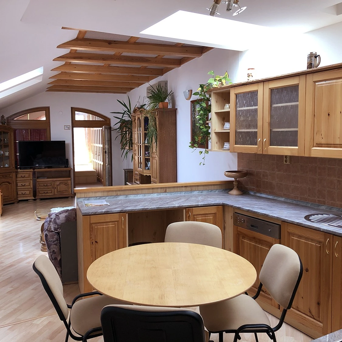 Podkrovní apartmán – Penzion SURF