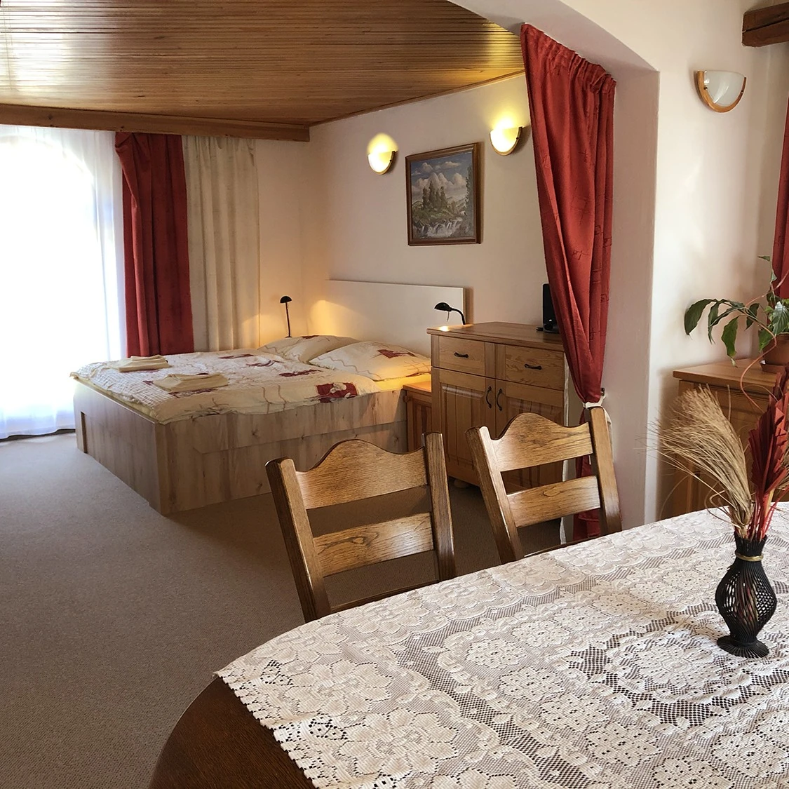 Mezonetový apartmán s velkou kuchyní – Penzion SURF